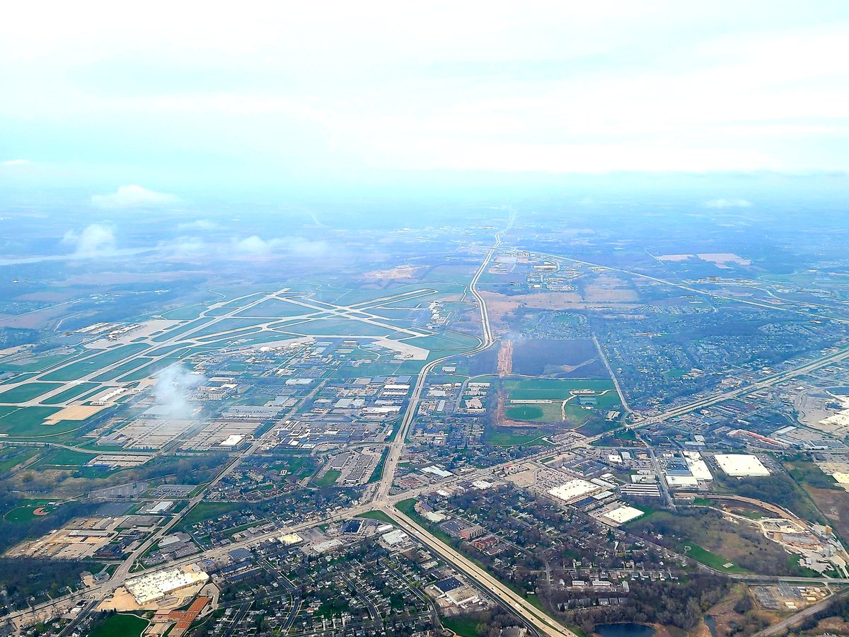 GlobalMedGMS's tweet photo. Lovely climb out from @MSN_Airport #travel #viewfromthewing https://t.co/7phvl0fAHw