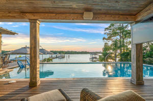 PamB32547's tweet photo. This is a gorgeous home on the bayou just waiting for you! Crab Island is just a minutes boat ride away. 100k price reduction about to be in place. Boat and jet ski are negotiable. Tweet, text, or call. 850-974-5179. Beaches open!!!  https://t.co/ZE0LysNOvp https://t.co/FDnx3fgllt