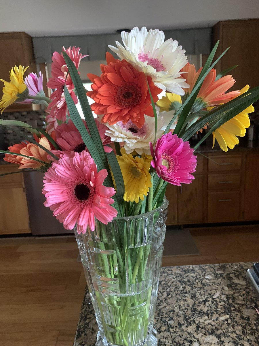 Packed up my offices at Stone and Fullerton today. It sure was a sad day. Came home to these beautiful flowers from <a href="/BalaWork/">Bala Yoga and Social Work</a> .