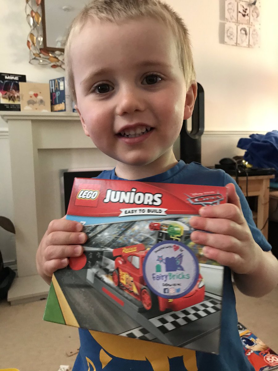 sarahhill74's tweet photo. @fairybricks thank you for bringing a smile to this face after a day at work today @uhbwNHS He couldn’t wait to build it! #loveslego #builditnowmummy #5minsofpeace #happychildhappyparent https://t.co/wDQETQf5mU