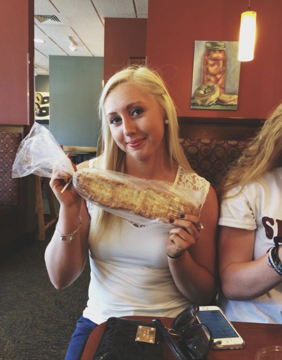 megkelley3's tweet photo. panera got rid of the iconic asiago loaf and my heart hurts 🥺💔 rip my favorite childhood snack https://t.co/IfkjNLuuyb