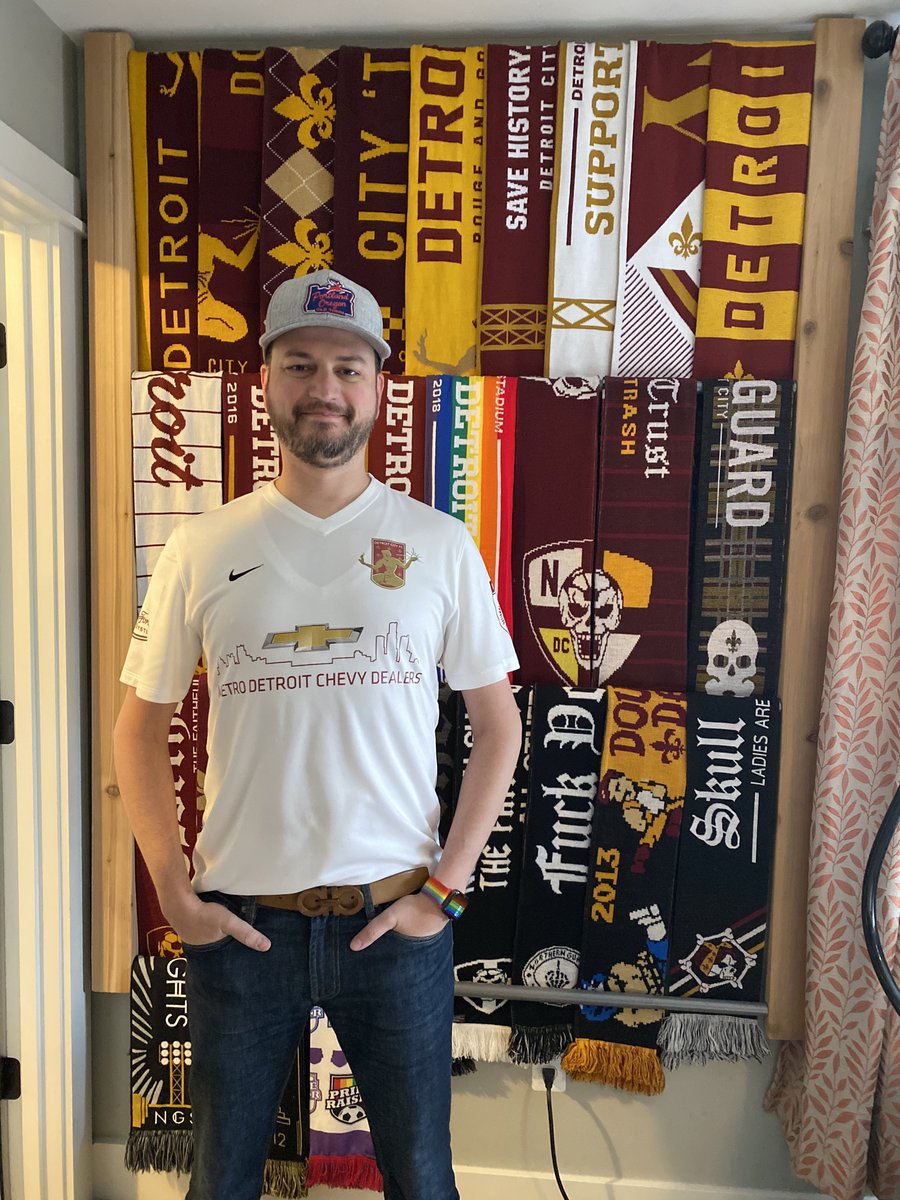 Following the footsteps of the 2016 home (sorry for the typo, yesterday was 2016 *Home*) is the 2016 DCFC Away Kit!  note: it looks quite a bit like the home kit (possibly the most of any home/away combo)   #DCTID