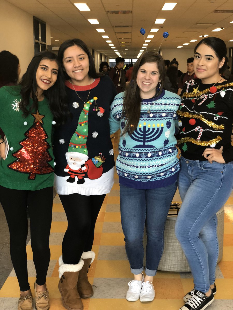 Norma15975977's tweet photo. My appreciation post goes to Ms Sokoloff for being such a great role model and for always checking up on her students we love you so much and thank you for all the great memories!!💛🖤💛 #generals #whs #TeacherAppreciationDay @wisdom_hs @TheDreamTeamWHS https://t.co/k6KiYk4KMZ