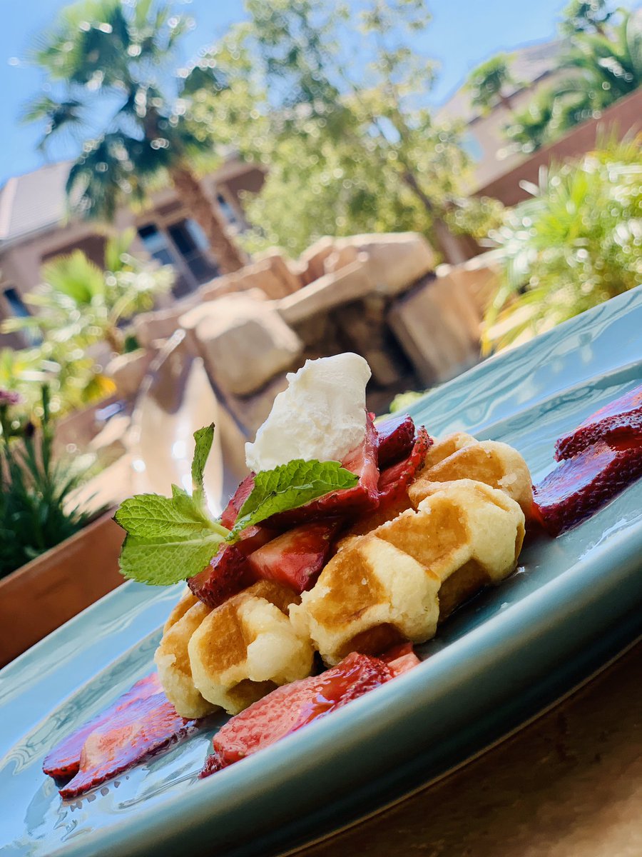 Chefjefflive's tweet photo. Happy Cinco de Mayo Again, guess what? I canโt stop cookin! My peeps, Strawberry Margarita Marinated Strawberry Shortcake. How we roll! every Wednesday & Saturday #qurantinecookout #cooked #wecook #realchef #quarantineandcook #cookingismypassion https://t.co/FbAtLWtR49