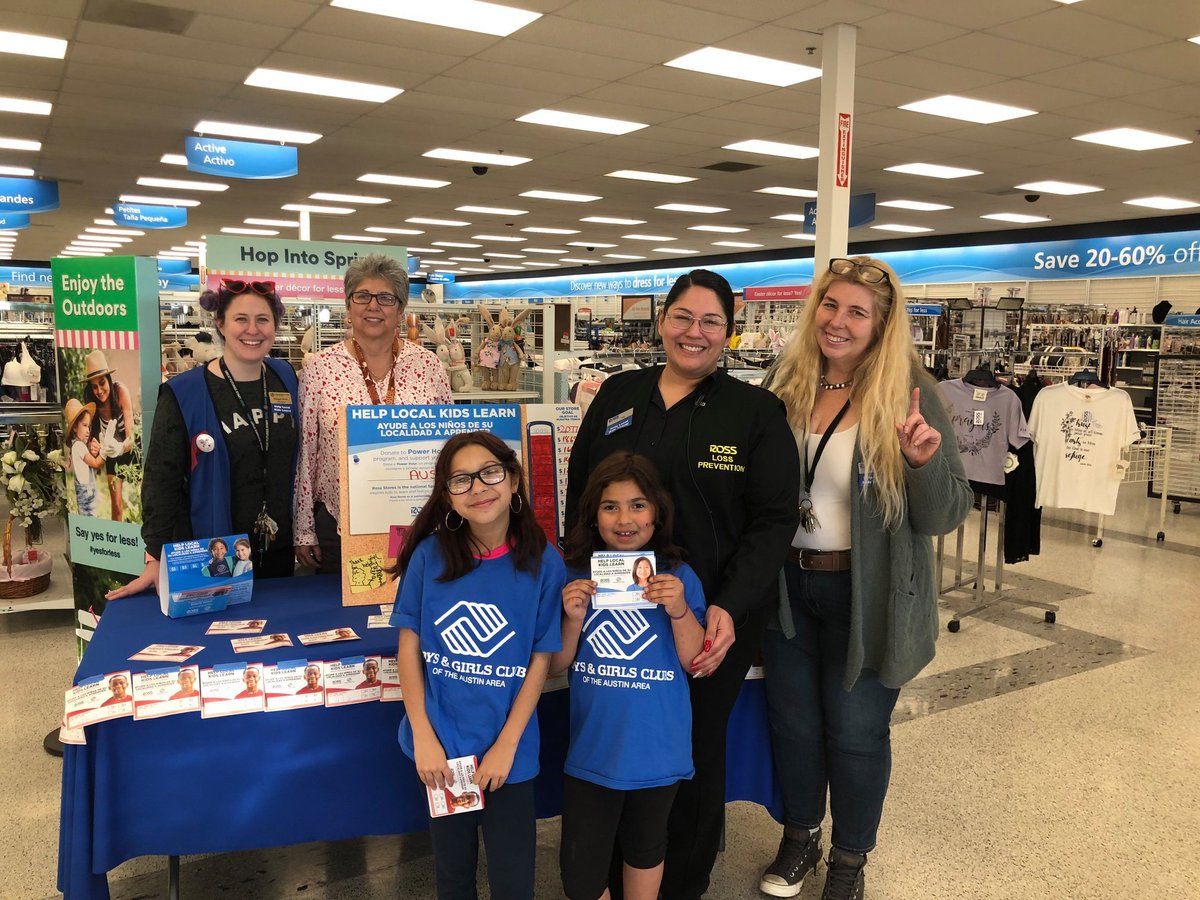 BGCAustin's tweet image. We want to send a BIG VIRTUAL HUG to our friends over at @rossstores1 for their support during the Ross National Giveback! Their donation will #KeepUsGoing during these critical times.💙🙏*This photo was taken back in February, we are currently practicing safe social distancing