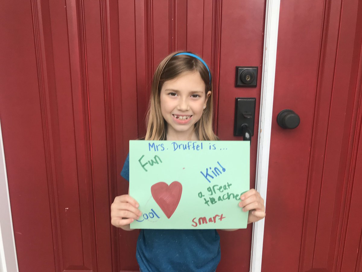 HoganCedars_ES's tweet photo. Our students think our teachers are pretty SPECIAL 💜! Happy Teacher Appreciation Week! #GBSDTeacherLove❤️ #EngagingHeartsAndMinds❤️ #HoganCedarsSoars #BuildGBSD #InspireEmpowerTHRIVE https://t.co/wOW9ElnGe1
