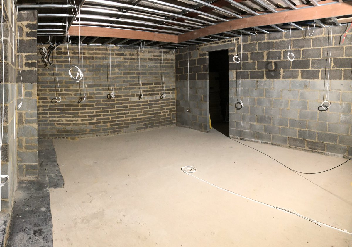 Evolve Audio Visual tweet media