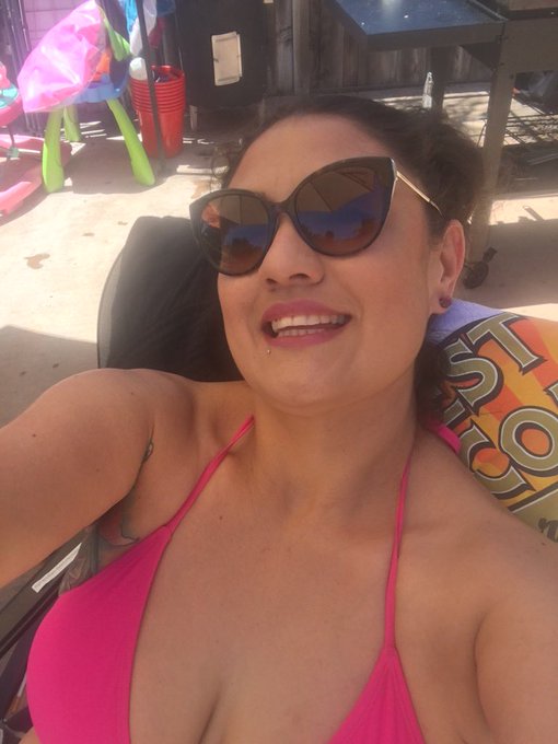 Happy Cinco my luvs.  I just realized I went over 200k followers yesterday.  Thank you so much for the<a href="/tag/mvsales"class="tags"><span>#mvsales</span></a>