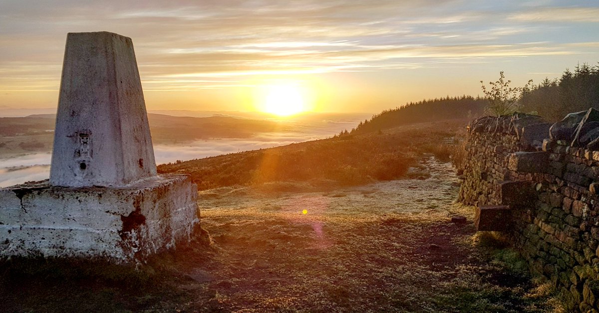 Longridge Fell at sunrise.
#forestofbowland #lancashire #sunrise