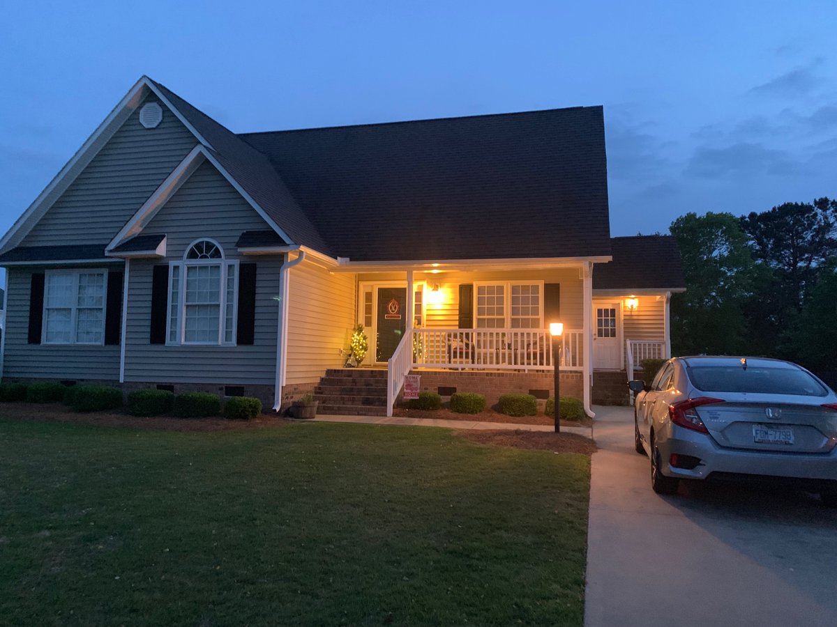 maloneymath's tweet image. We are celebrating teachers at the Maloney house! Thank you ALL for ALL you do! We appreciate you SO much and are truly grateful for the impact you have on our youth (our two girls included)! #NCLighthouseLeaders #PittCountySchoolsStrong #May5LightsOn