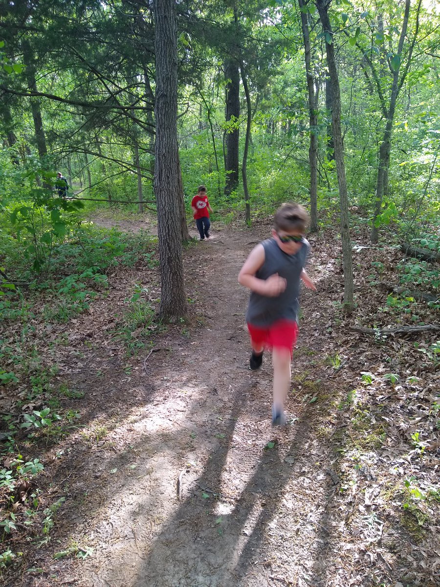 amanda_aidnik's tweet photo. My old man gets worn out pretty quick these days. I remember when he would drag me for miles. 🐾  I dropped him off, got the boys and hit the trails for more. @landahlpark #MayMarathonChallenge https://t.co/cxEFgSWAVW
