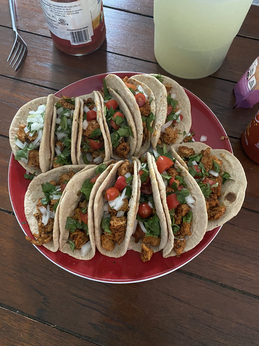 CoachGordon19's tweet photo. Taco Tuesday #ChefGordon https://t.co/w32tVJ7GIj