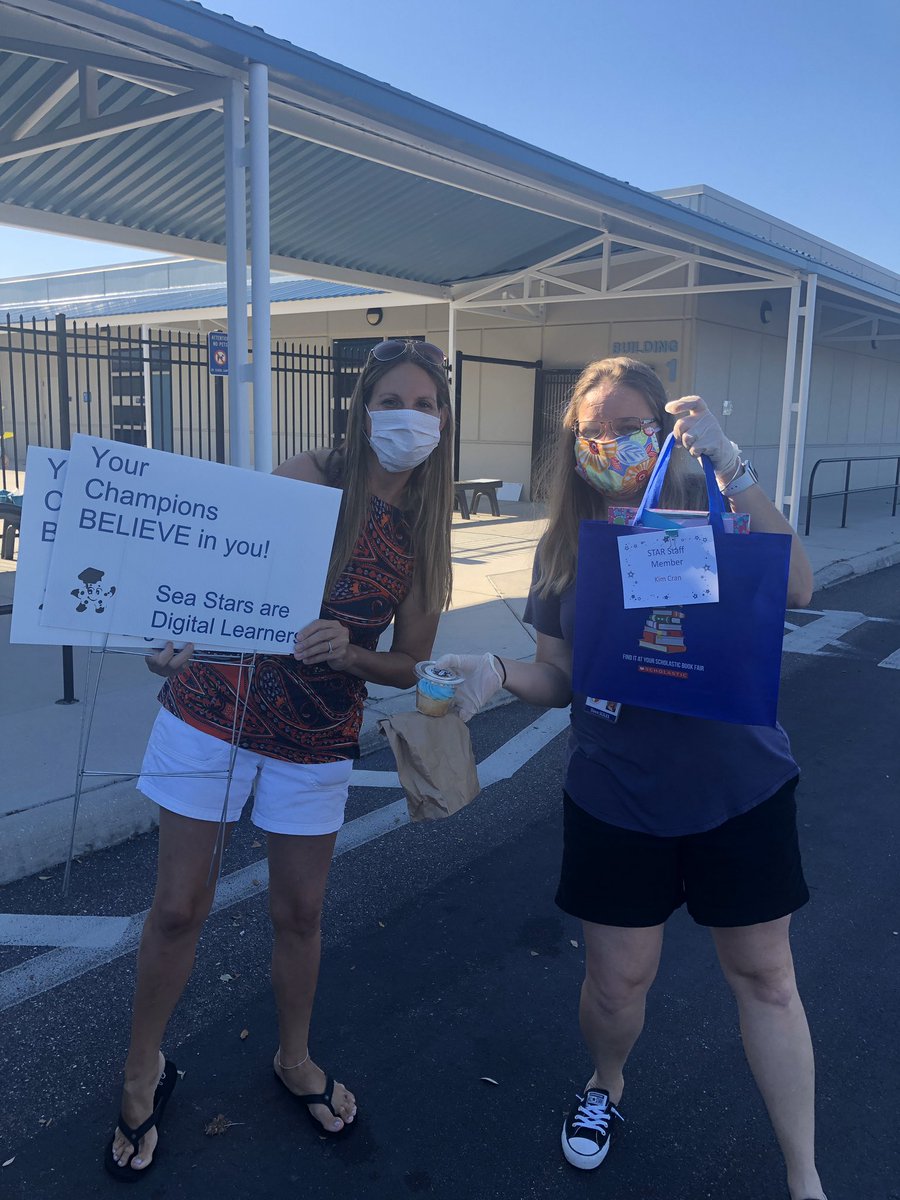 Thankful for  GTES staff!  Celebrating you! Drive through pick up! <a href="/GTESSeaStars/">Gulf Trace Elem</a> <a href="/JennFernandez16/">Jenn Fernandez</a> <a href="/alexandralmoss/">Alex Moss</a> @denise@@pascoschools
