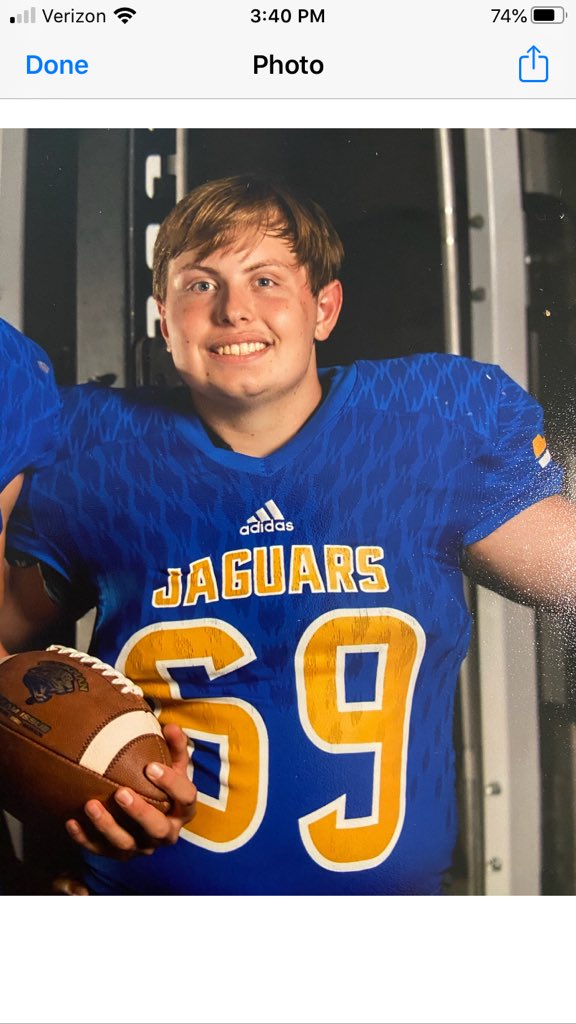 SHS_JaguarFB's tweet photo. Congrats to Brady Taylor for earning the Robert Finochiarro Memorial Football Scholarship. Great Job Brady and good luck as you start your new chapter in life! https://t.co/32pr2KqEUu