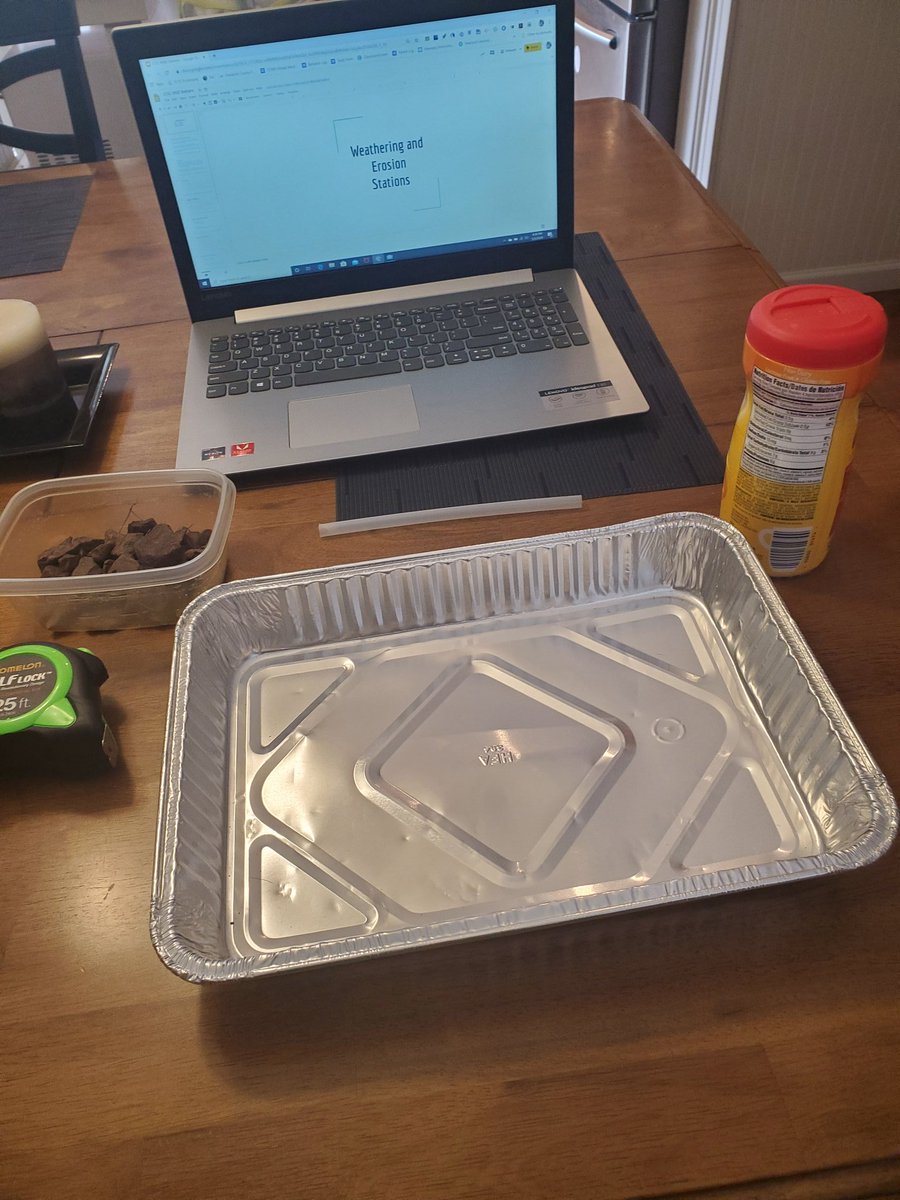 RidenourEAATS's tweet photo. Student missing out on labs? Nope, we just figure out how to do some "at-home" labs instead. #weatheringanderosion #athomelabs #prettysureIhavebloopers https://t.co/dZYbMyXDLl