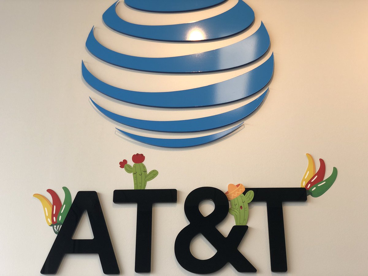 att_springfield's tweet photo. Observando 5 de Mayo! Hay Fiesta y Especiales.  🎉 🥳 https://t.co/lTeE3YJfvr