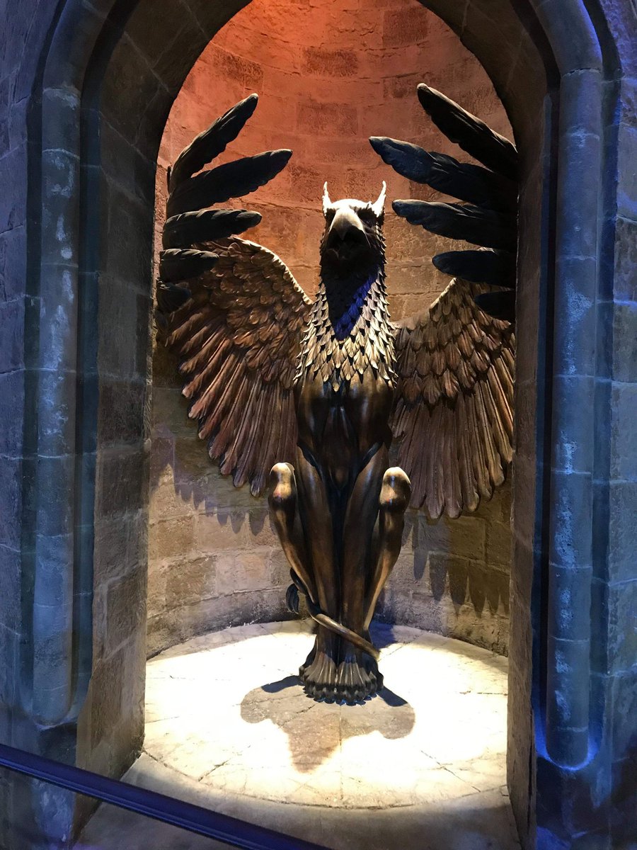 Harry Potter et la coupe de feu : pour accéder au bureau de Dumbledore : un seul moyen (mais il y en a sûrement d'autres bien plus discrets) #HarryPotter