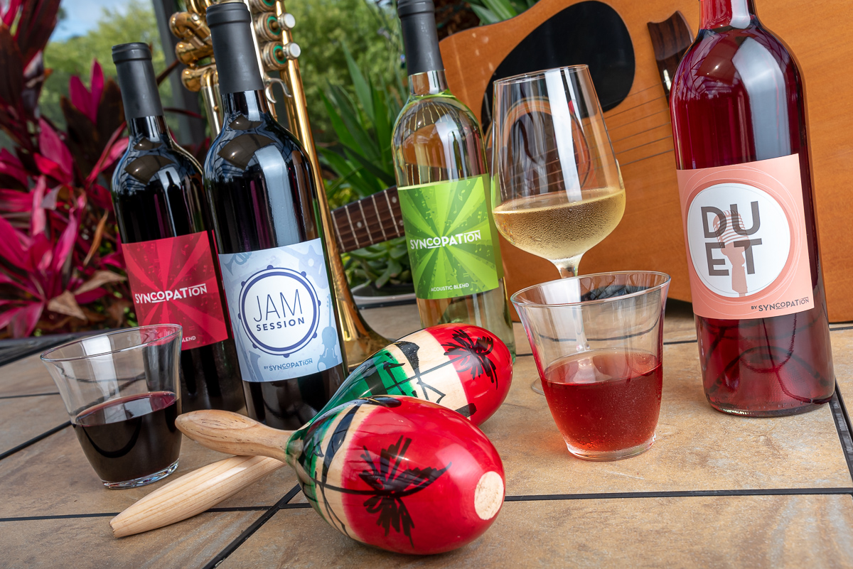 SyncopationWine's tweet image. When #CincoDeMayo and #TacoTuesday come together!

#celebrate #wine #wineandtacos #winepairing #missouriwine #justforfun 
📸 @accessnancy