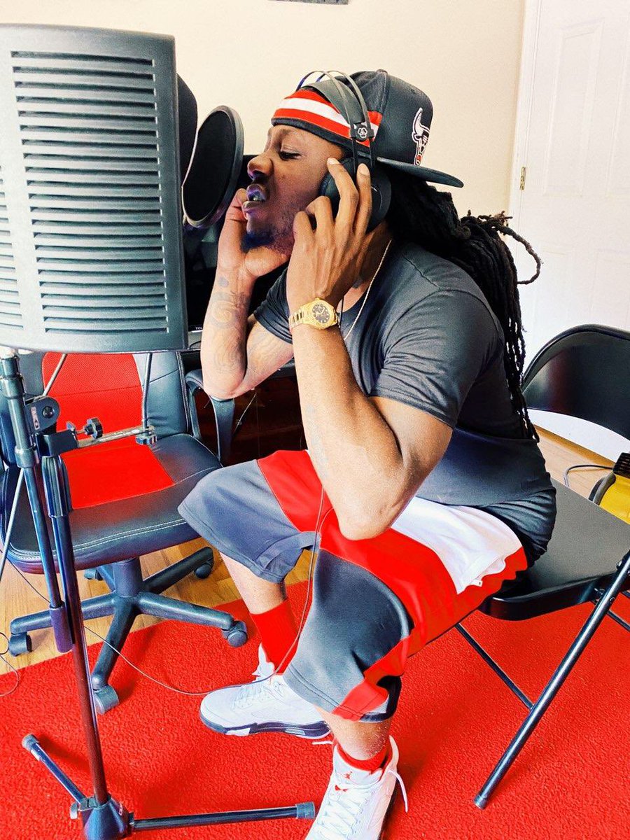 JodyBreeze_ygr's tweet photo. #GunnaBreeze #LowkeyOGDem #LastOfADeadBreed #DroppinSoon!! #IStillFeelLikeRappin #WeAreNotDaSame! https://t.co/6fKXOMMmuH