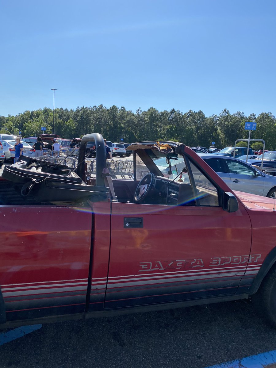 JoeDoge1's tweet photo. Redneck convertable.  I wouldn’t have believed it if I hadn’t seen it in person... https://t.co/9Q0SMpp9en