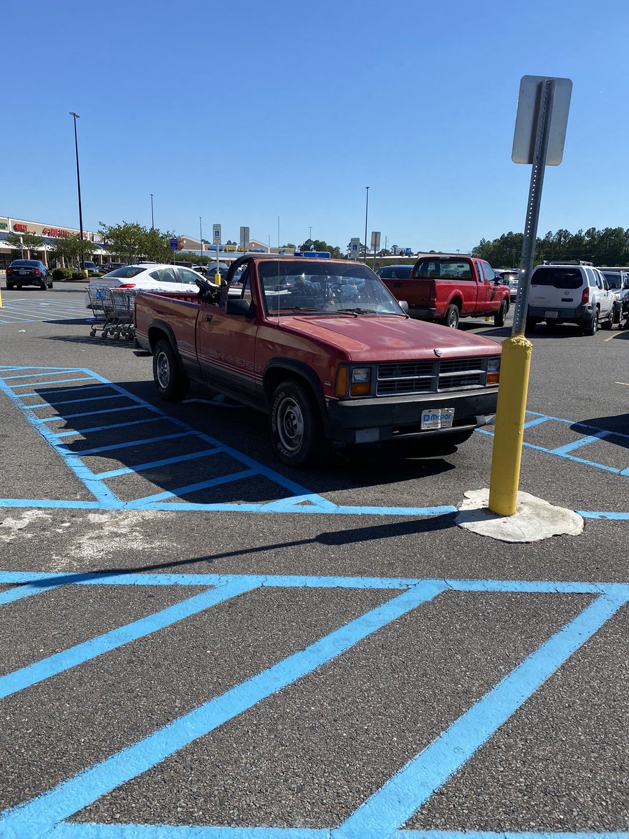 JoeDoge1's tweet photo. Redneck convertable.  I wouldn’t have believed it if I hadn’t seen it in person... https://t.co/9Q0SMpp9en