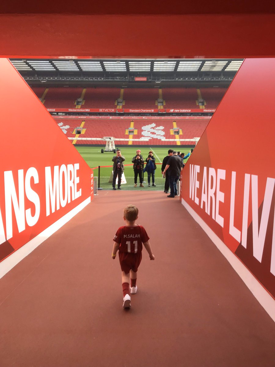 oliviaparryx's tweet photo. My little boy Archie is a huge Liverpool fan and turns 5 on Thursday! His party has been cancelled and will be spending it away from family &amp; friends so I’m making a video of messages... please can you record one for him! It would make his day! 🙏🏼⚽️ @LFC @JHenderson @JamesMilner https://t.co/o3sNlIpY48
