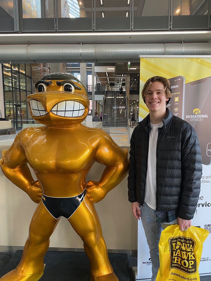 mvhspolo's tweet photo. Starting back up with senior Danny Bereman. He will be attending the University of Iowa at the Tippie School of Businesses. He will enter undecided. His favorite memory is the Stevenson tournament his sophomore year. https://t.co/IdpnDiGtnu