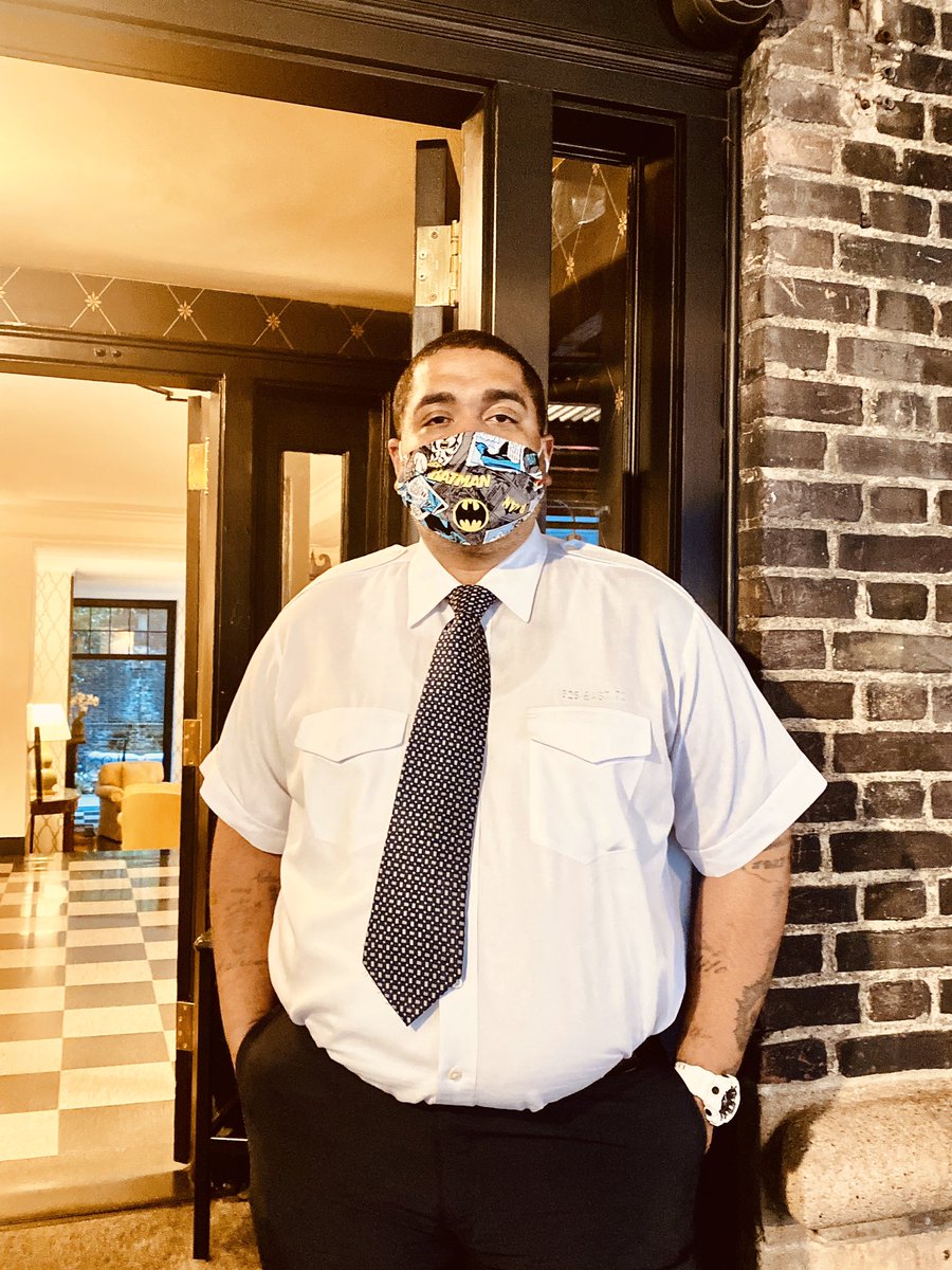 SilSterinPensel's tweet photo. Hoy en USA se honra a los porteros, empleados d limpieza y demás trabajadores d edificios que, en tiempos d #pandemia, son más esenciales q nunca Ellos también ponen el cuerpo en la batalla contra el #Covid19 y están expuestos #BuildingServiceWorkers #AppreciationDay @32BJSEIU https://t.co/iDWQ20hP5X