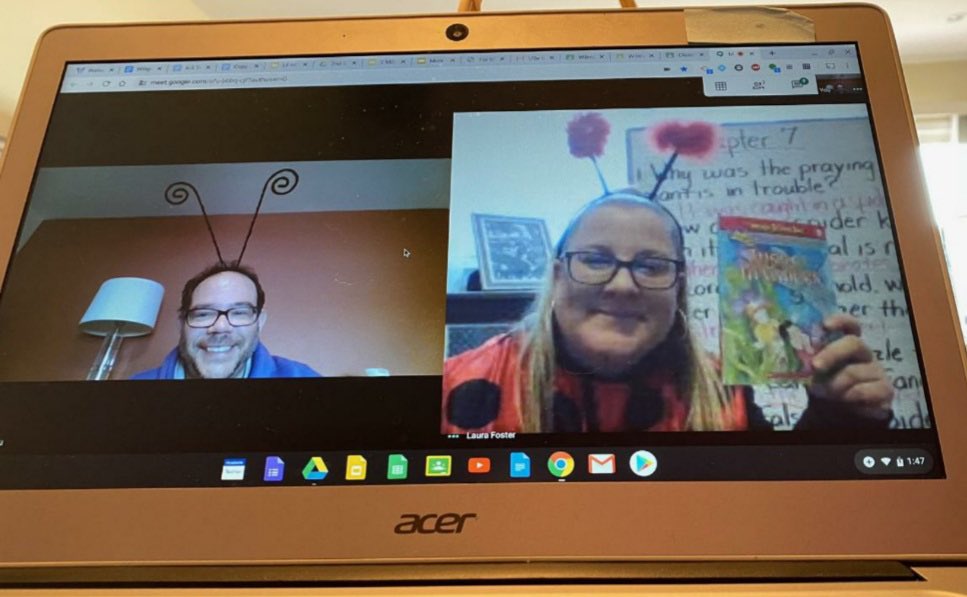 MrMilano07003's tweet photo. Waiting for the kids to arrive to another fun lesson! ๐๐ท๐๐ฆ#makinglearningfun #magicschoolbus #insectinvaders @07003schools @WatsessingPage @GinaRosamilia @LauraFoster714 https://t.co/hHfLwIbfsK