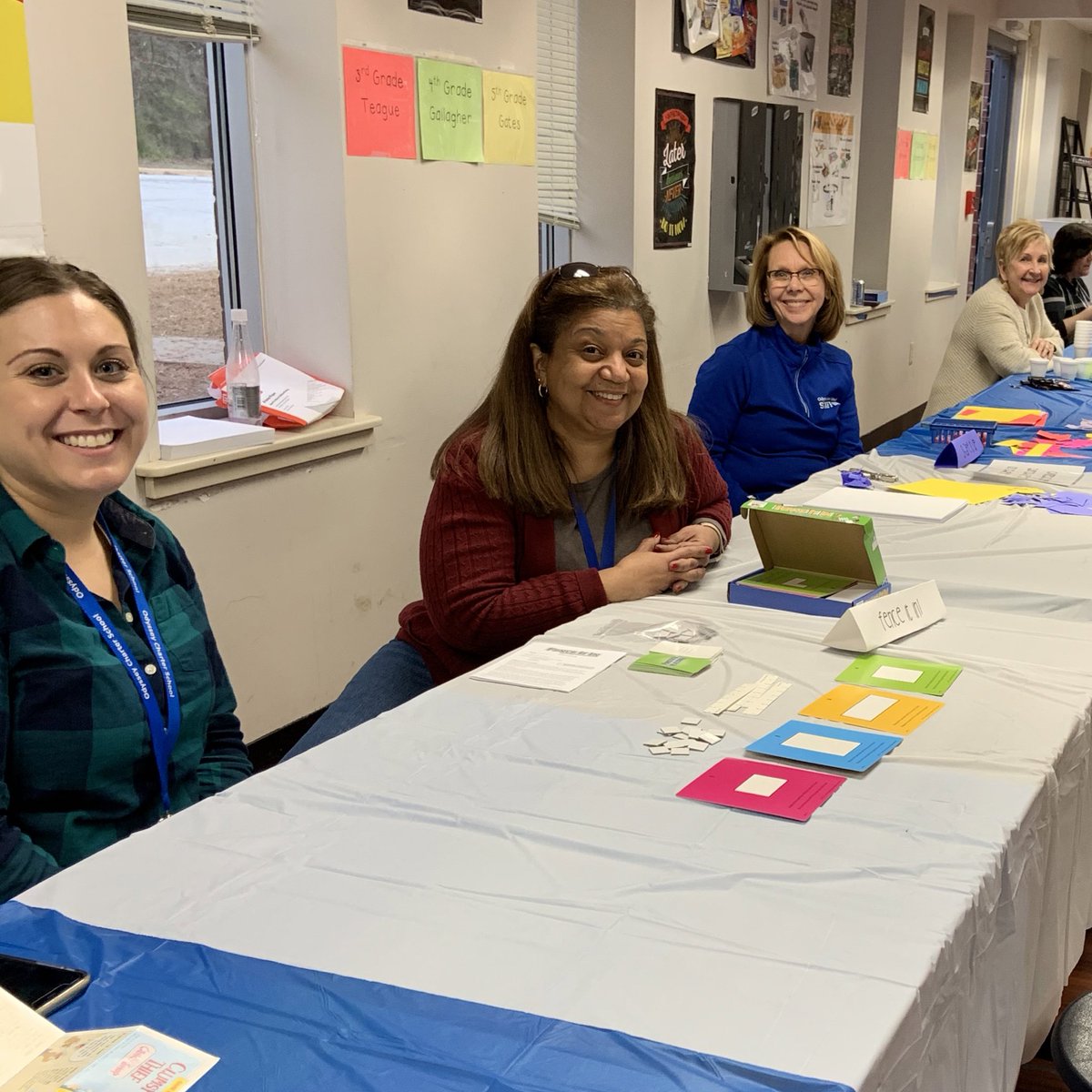 mrsmccutchonocs's tweet photo. Throwback to the Intermediate School Math Night! Love seeing teachers and students sharing math with their families! #ichooseocs https://t.co/7zfKe3xwjo