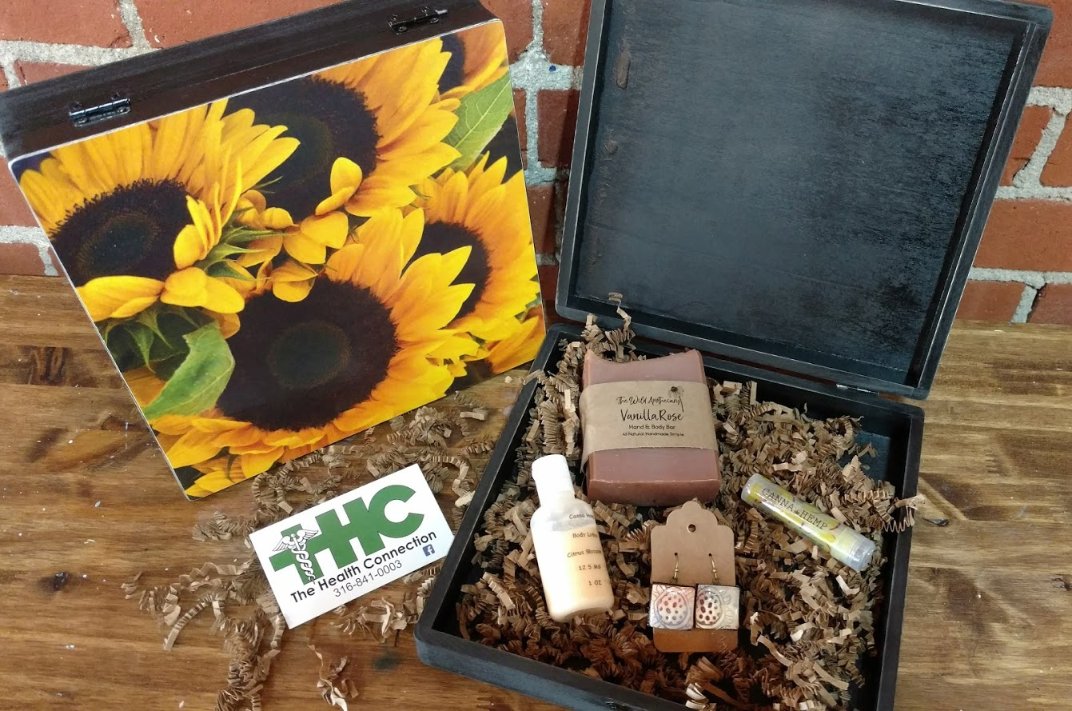 ICTMakers's tweet photo. At The Health Connection you can put together the perfect gift box for Mom! Choose pieces from ICTMakers, The WIld Apothecary, and more!

Items and selection vary by store, so please phone ahead. They're always happy to help! https://t.co/B5STEOXjgC