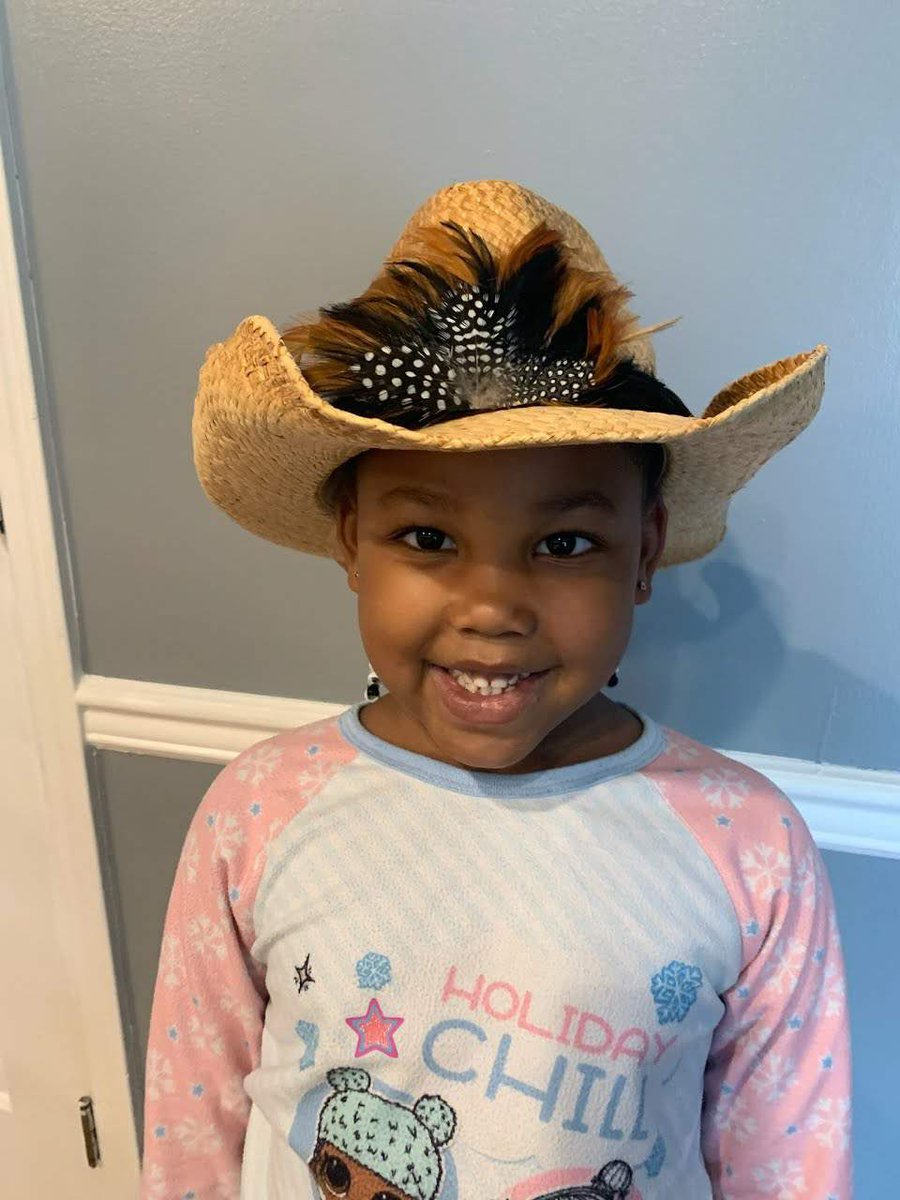 EarlyMcferran's tweet photo. The second day of our Virtual Spirit Week and our students are showing off their hats! https://t.co/7Kj6btxKS4
