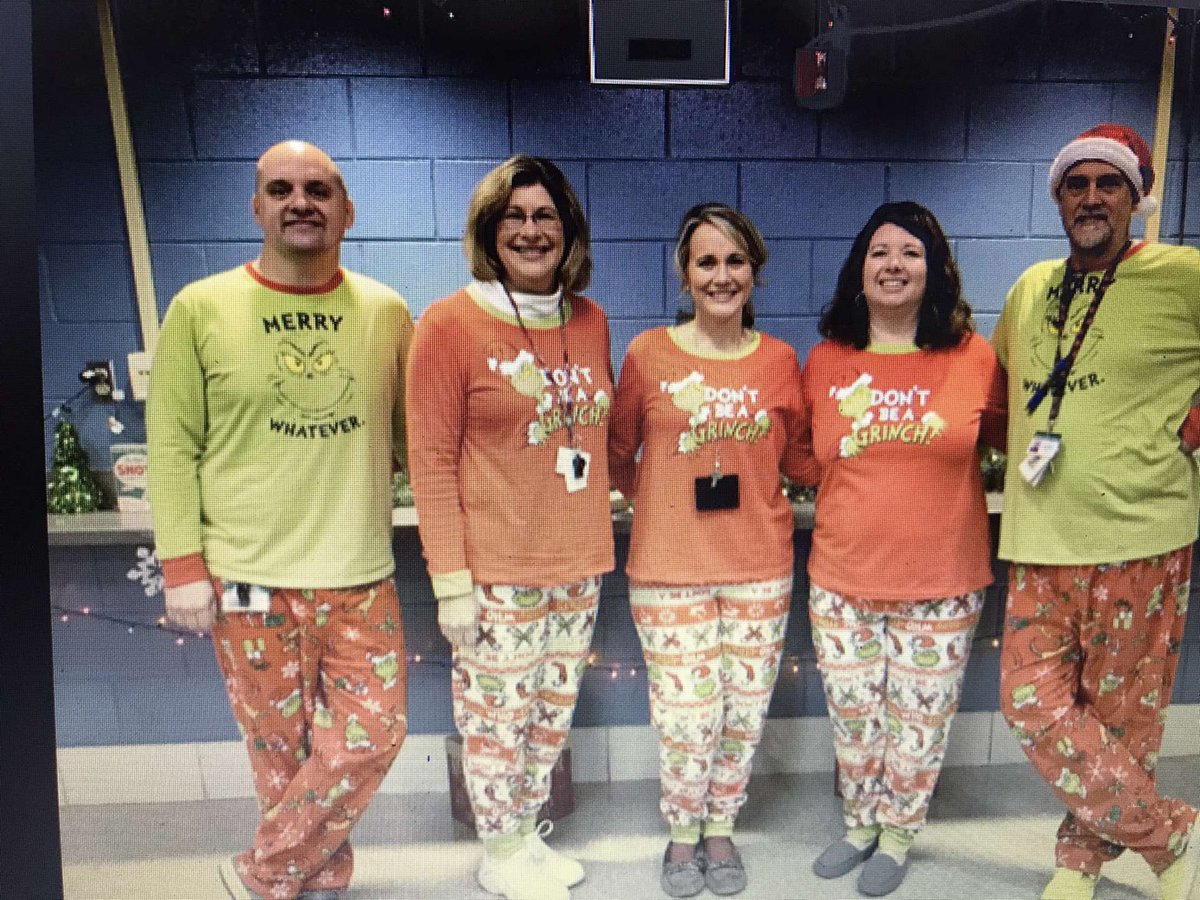TEACHER APPRECIATION WEEK!! 

Today, show some love to your Social Studies department!! We miss you, and are SO thankful for you!!!