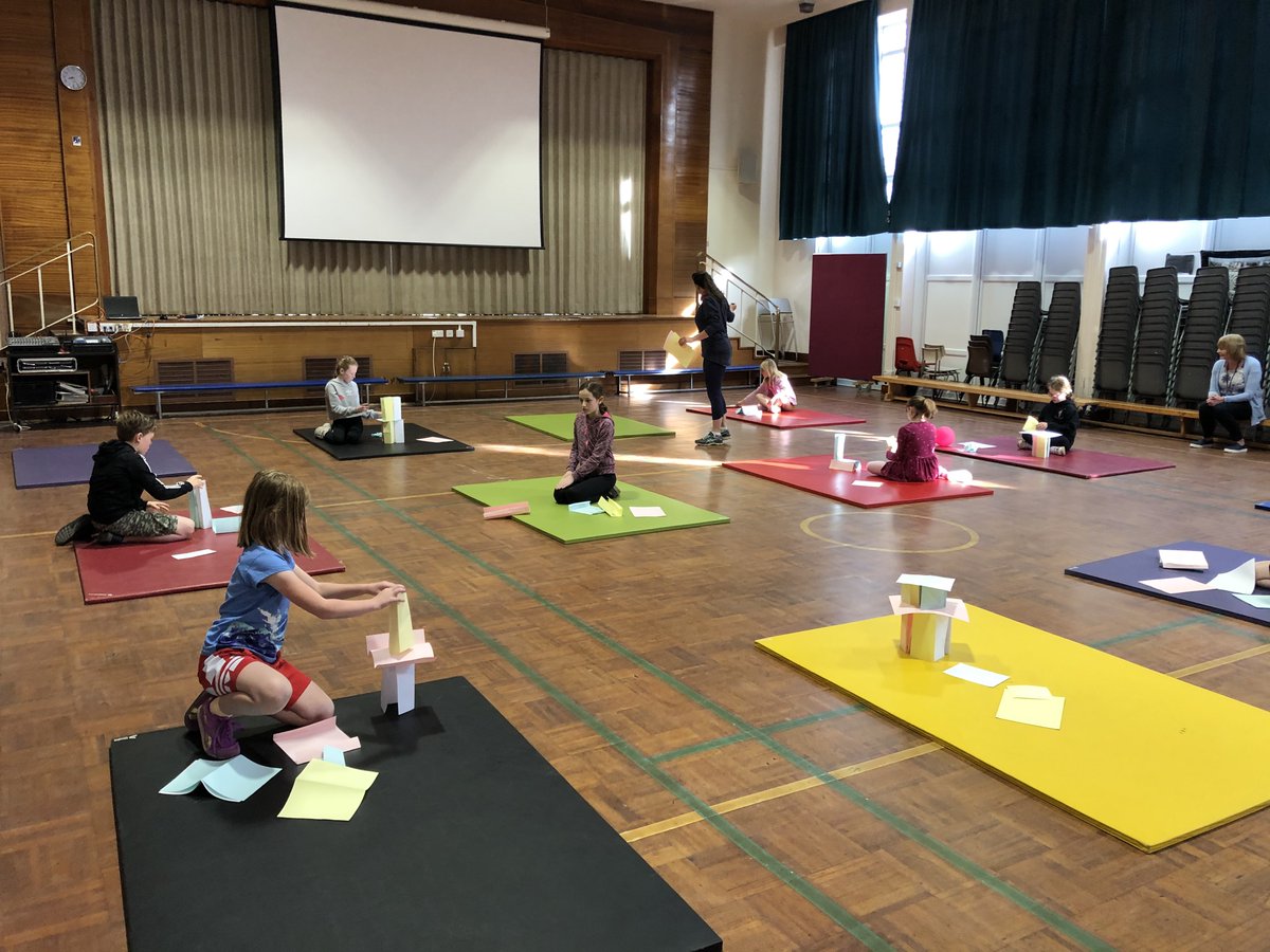 HubKinloss's tweet photo. There was a hive of activity inside the hub today.  P4-7  began their day with a tower challenge in the hall, we had Star Wars themed PE, dancing, craft, learning about VE day, as well as core literacy and numeracy tasks. @EducationMoray https://t.co/rpyg7ZIDM7