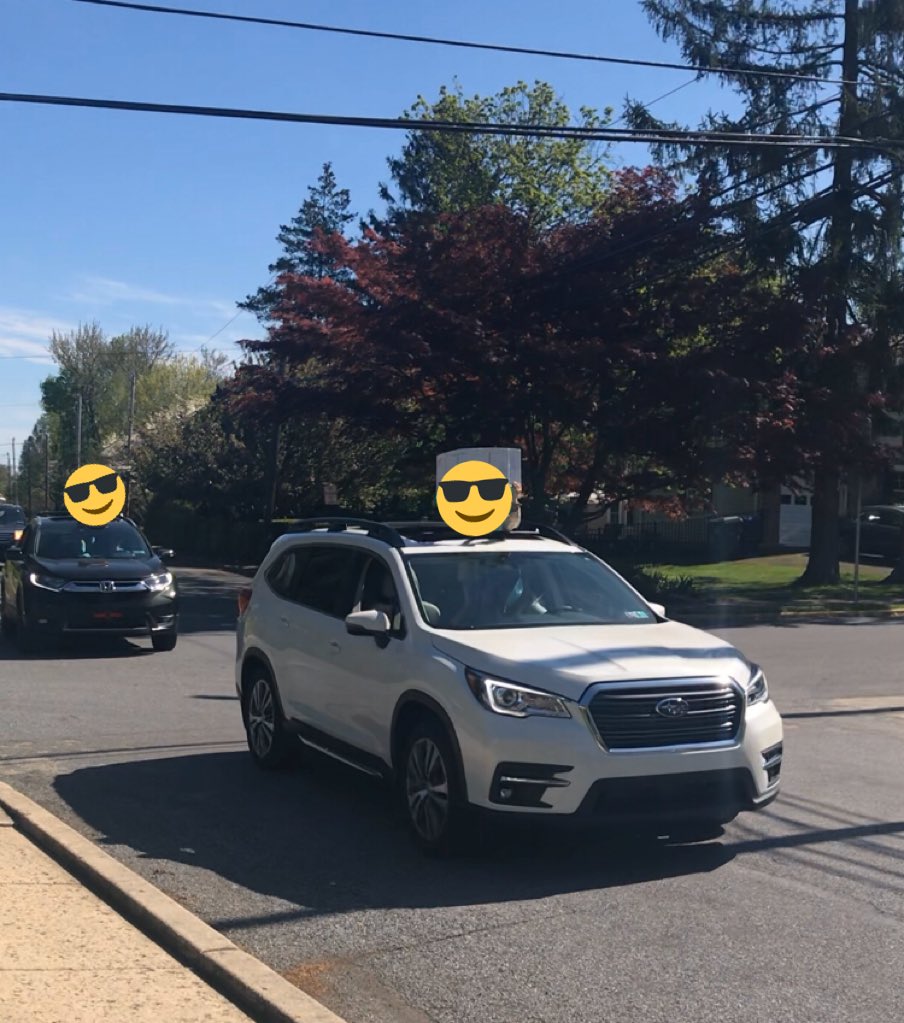 RyanBerger18's tweet photo. Words can’t describe it. 10 AM zoom meeting, I was waiting for my  kindergarten class and then hear horns out front. They surprised me with a parade! THANK YOU to my class and parents. Made my day/week. #paproudeducator #TeacherAppreciationWeek https://t.co/OzjFGIKaBU
