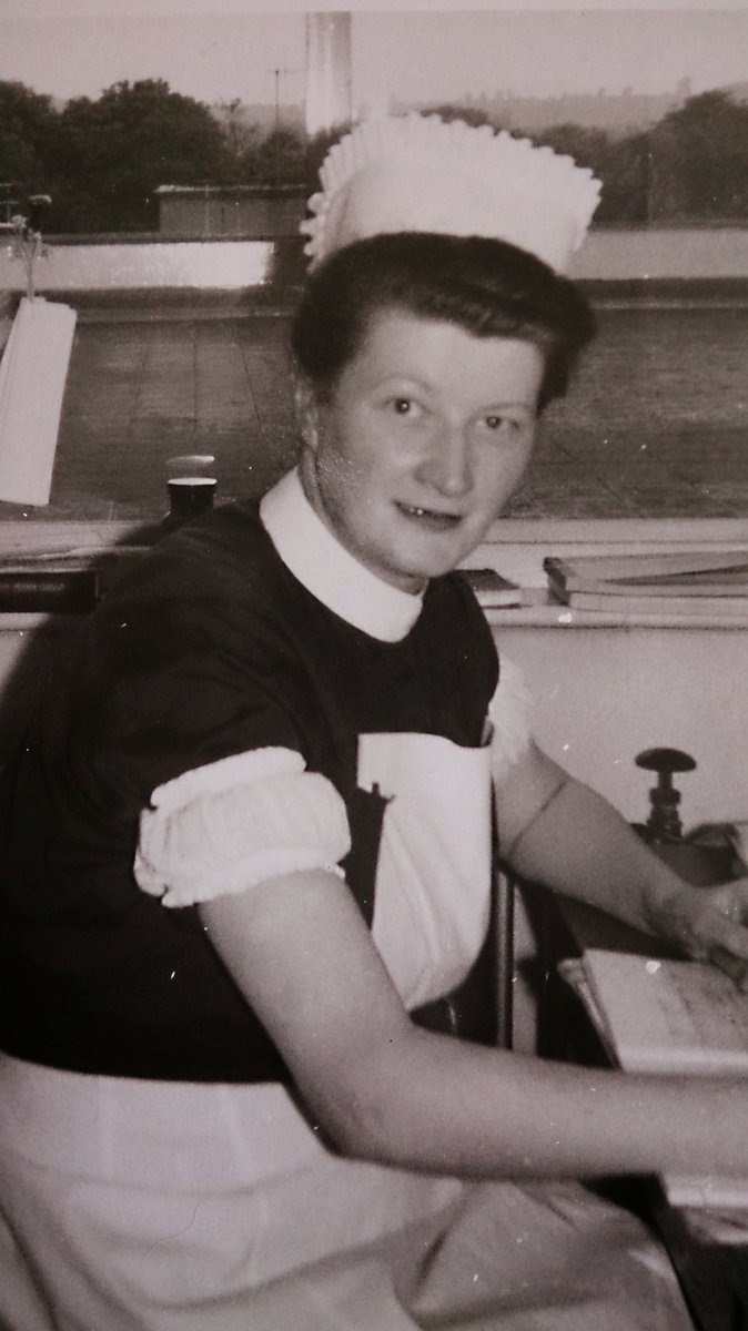 My Mum - who trained as a midwife at the @RotundaHospital in the early 1950's. Moving to England she became a community midwife, trained student midwives and brought so many babies into the world in over 30+ years.
#InternationalDayOfTheMidwife
#Midwives2020