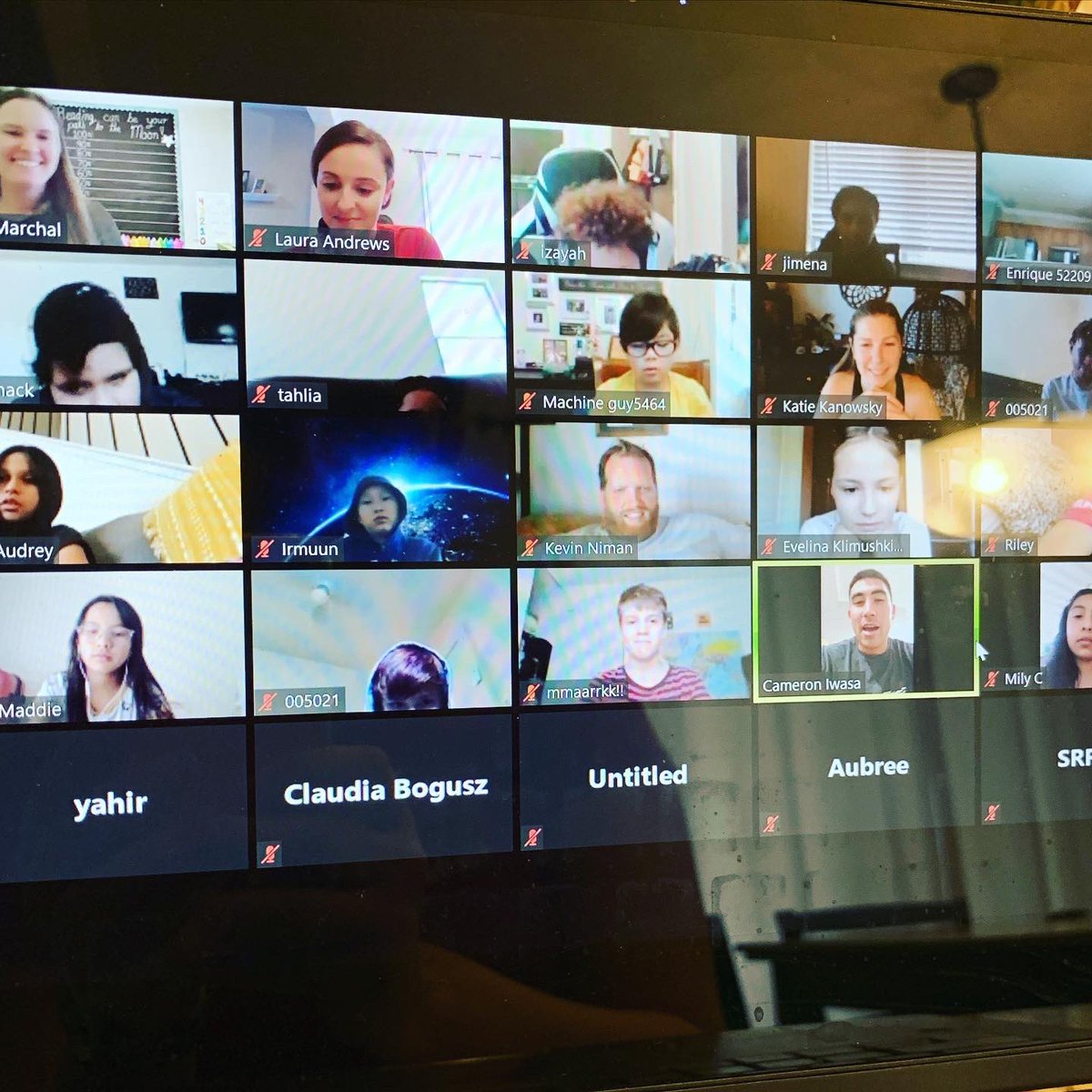 lala_andrews1's tweet photo. Big shout out to @SacRepublicFC and player @cam31iwasa for doing a #ClassZoom surprise call with our 5th graders today! Judging by Mark’s reaction, they were pretty impressed by this chance to talk to a professional athlete!#ItTakesARepublic ❤️⚽️ #SoarTogetherLCS https://t.co/HcMMWYfRC9