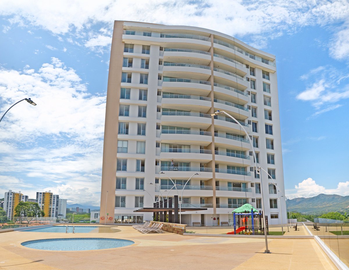 vyvventas's tweet photo. Descubre los espacios del mejor proyecto de apartamentos 🏢Torre #Fragatta, solo privilegios pensados para tu comodidad, ubicado en el exclusivo sector de La Floresta 🏙
Ver proyecto 👉 https://t.co/c0wtjh9nZP
#VentasVyV #ViviendasyValores #SoyVyV #ClienteVyV #VyVCucuta https://t.co/bsXb9h2kkh