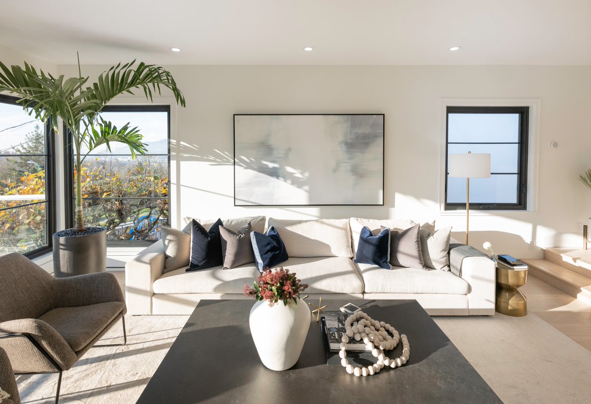 Drew Scott tweet media