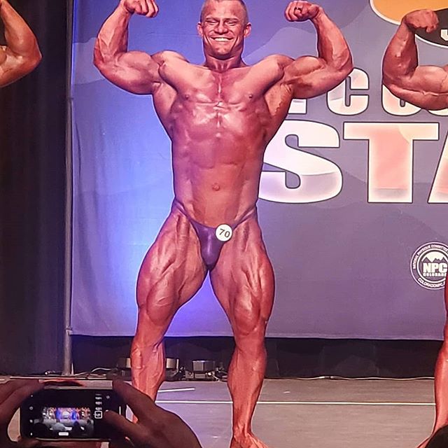 musclepotential's tweet photo. For the best look on stage check out @MusclePotential is the best place to get #bodybuildingtrunks!
Check out @jaerick3 rocking out #posingtrunks at the Colorado State Championship.
Get your own TODAY!! #musclepotential #posingtrunk #classicphysiquetrunks #musclemodeltrunks https://t.co/pbM2r398l8