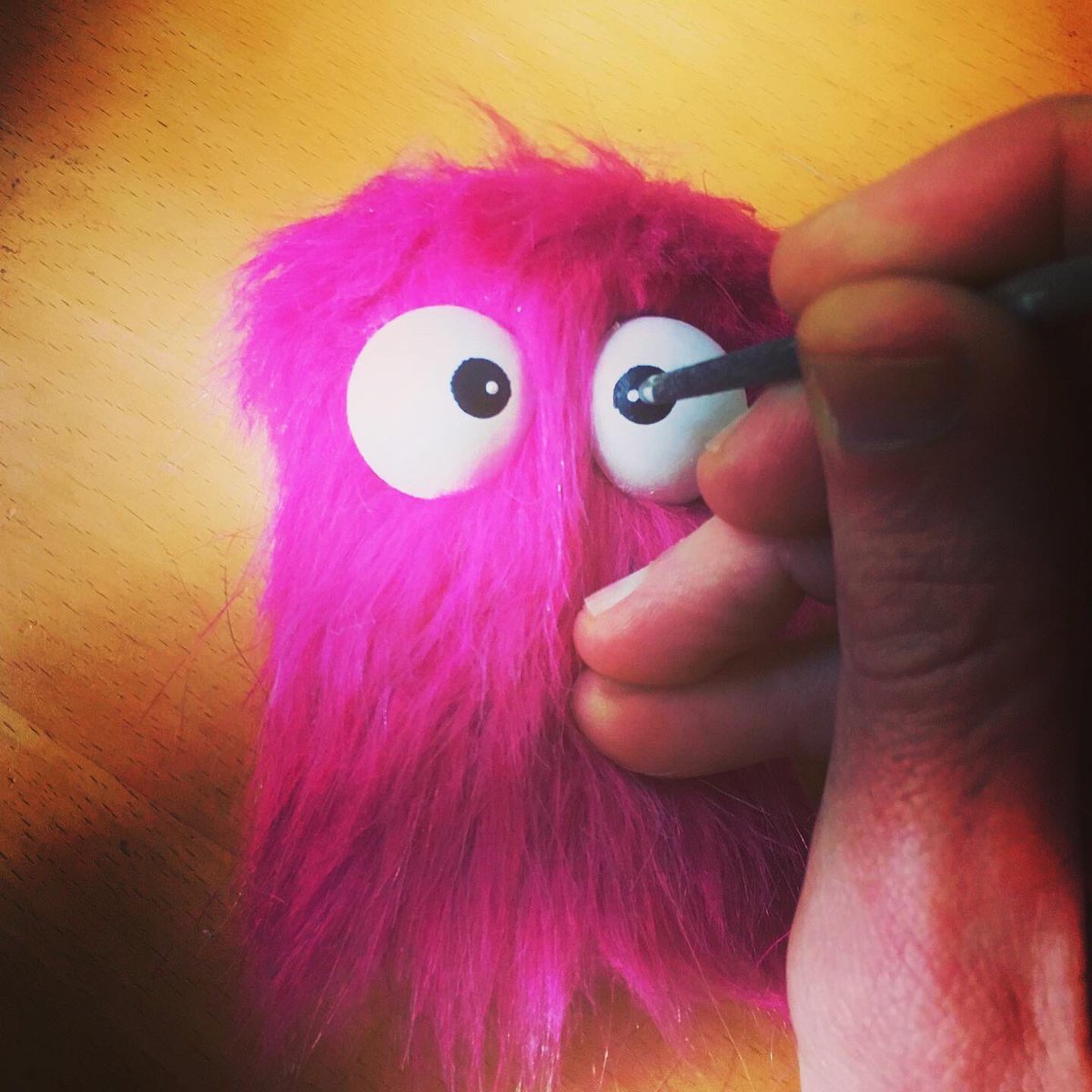 jesseedwardthom's tweet photo. finishing the eyes on this shaggy shaker before she gets shipped off to Edmonton to join someoneโs sweet band.
#puppetshaker
#handmadeshaker
#shaggyshaker
#saltspringarts
#jessethom https://t.co/YdQ0Q2BElP