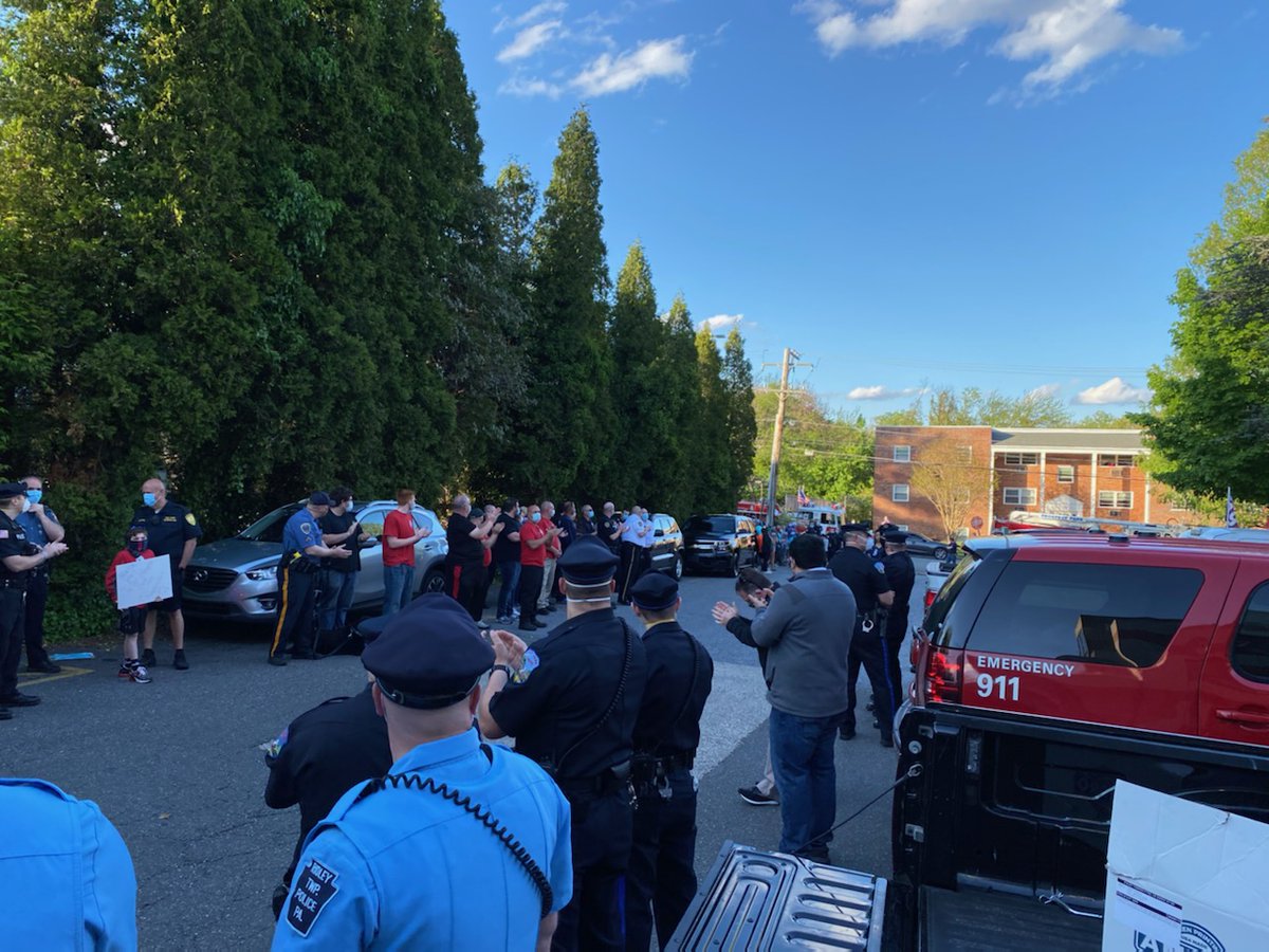 CrozerHealth's tweet photo. Last evening, Ridley Park and Ridley Township officials joined The Delco Group, the Fraternal Order of Police, Pennsylvania State Police, and local fire, police, and EMS departments from throughout the township in celebrating the healthcare professionals at Taylor Hospital. 1/2 https://t.co/IFkw8vWFe3