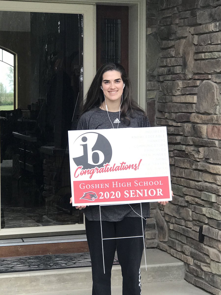 GHSRedHawks's tweet photo. Lauren gets her senior IB sign today!! Good job at GHS and good luck with your studies next fall! #GHSIB @GHSIBBio https://t.co/AtmG0iKPev