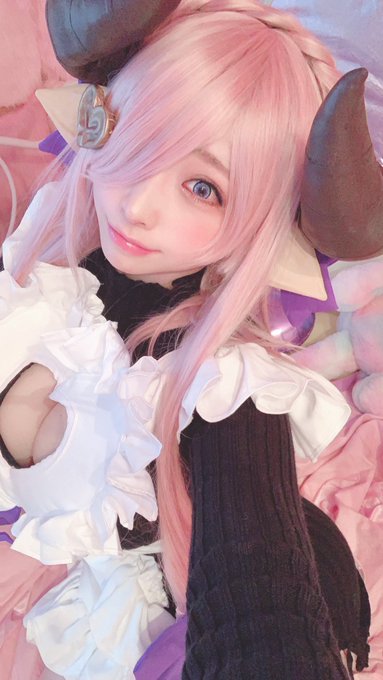 コスプレイヤーみぃこのTwitter画像13