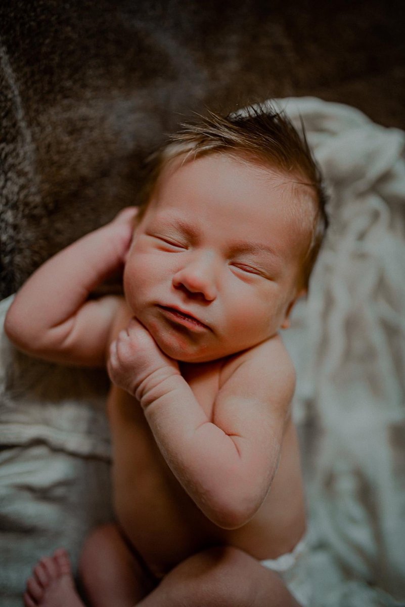 cmizexo's tweet photo. My biggest blessing 💙 #babyboy #newbornphotography https://t.co/VYy1w4xFgB