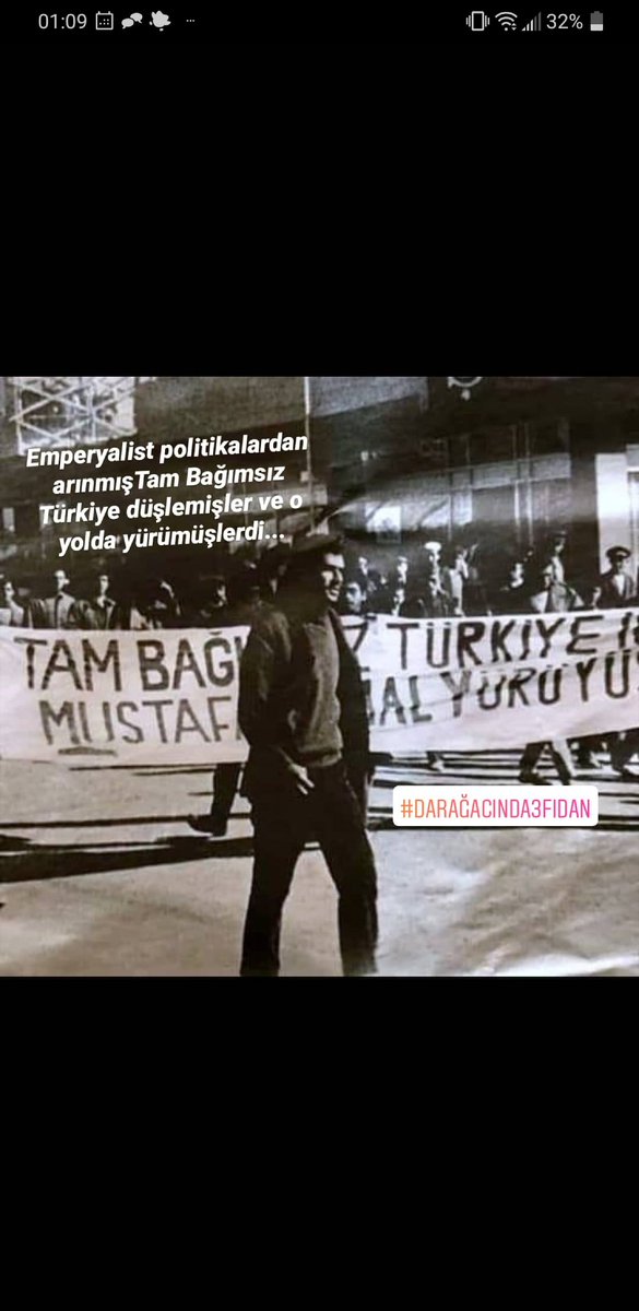 Geçse de yolumuz bozkırlardan 
Denizlere çıkar sokaklar... #ÜçFidanÜçyürek