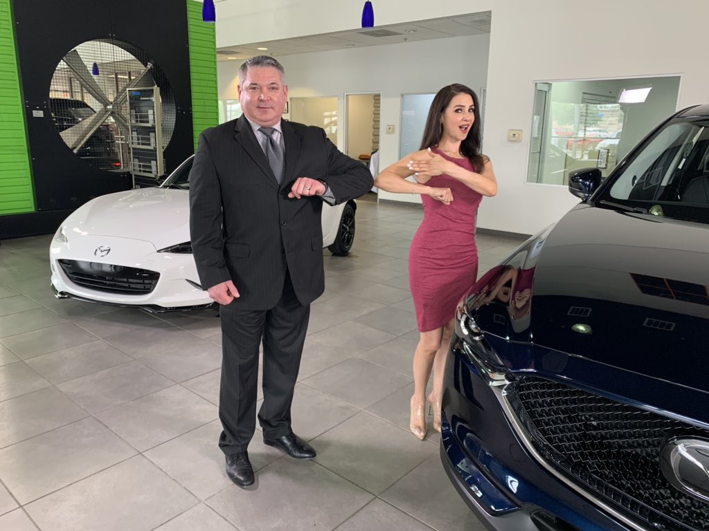 BradMayhar's tweet image. She’s back at it! My client/friend @beqs is shooting new @worldcarauto TV spots today! #happymanager #floatingfeatherproductions #foralifetime