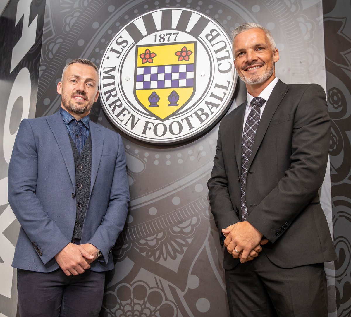 Stmirren_Sfl's tweet photo. We are delighted to announce that @efevfl is the clubs new manager and @SamarasVfl will be the Assistant manager #coys ⚫️⚪️⚫️⚪️ https://t.co/tw451H5PUw