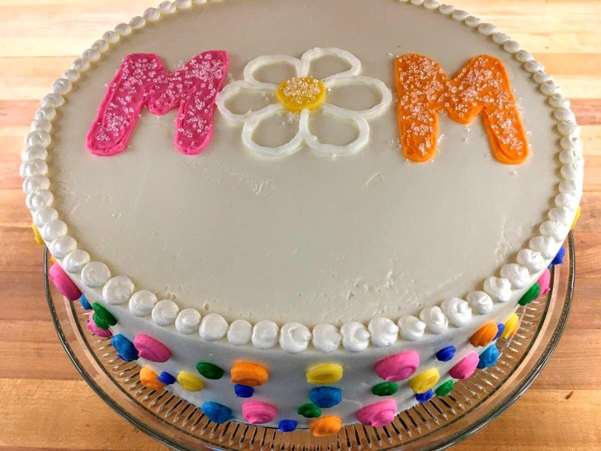 MaribethsBakery's tweet photo. https://t.co/8Kfos92tNL is offering this happy looking cake to order for Mother's Day.  Check this out plus lots of other things ready to bring a smile to someone's face! https://t.co/8Kfos92tNL #happyface #smileseveryone #happymothersday https://t.co/bXQkjqFvD0