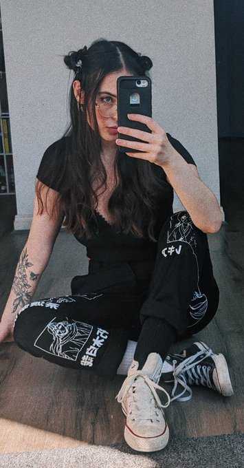 I am ______ (fill blank) 😡💌 https://t.co/X08cbNWCNp<a href="/tag/sponsored"class="tags"><span>#sponsored</span></a><a href="/tag/apexlegends"class="tags"><span>#apexlegends</span></a>